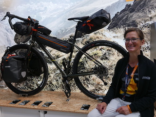 Ortlieb Export Division Mitarbeiterin Andrea Schaller und Thema »Bikepacking«