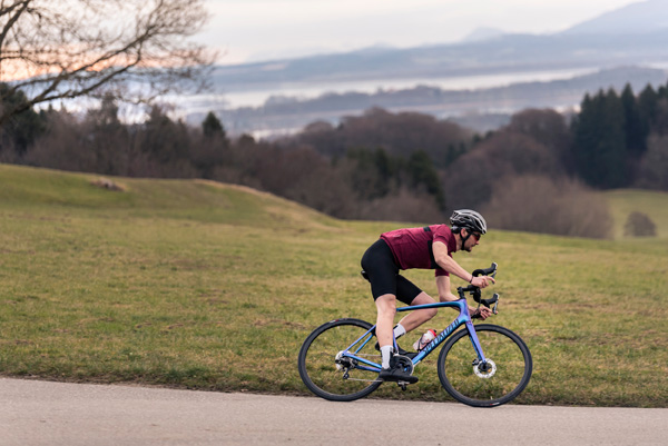 Schneller unterwegs auf wechselndem Untergrund mit Ruby und Roubaix von Specialized.